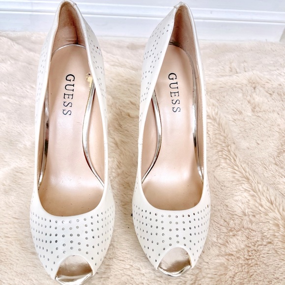 Guess platform peep toes stiletto white size 8M - Picture 2 of 6